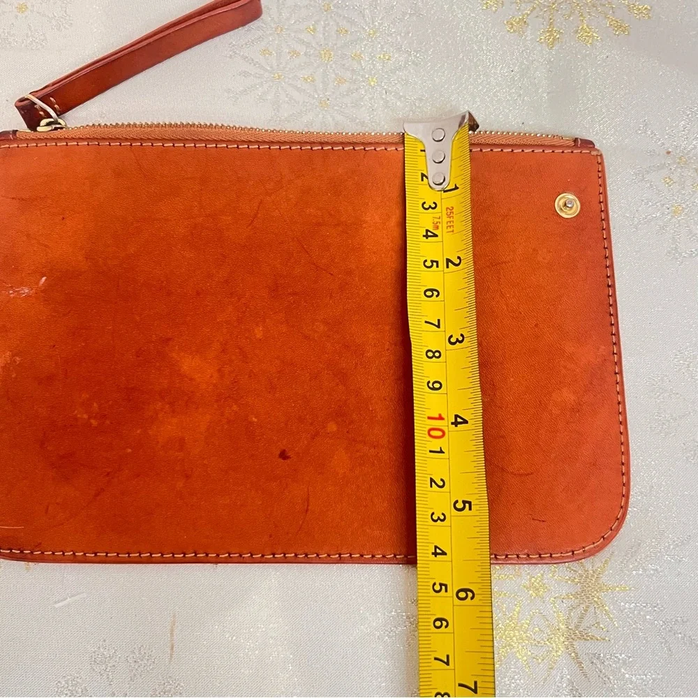Mansur Gavriel mansur gavriel